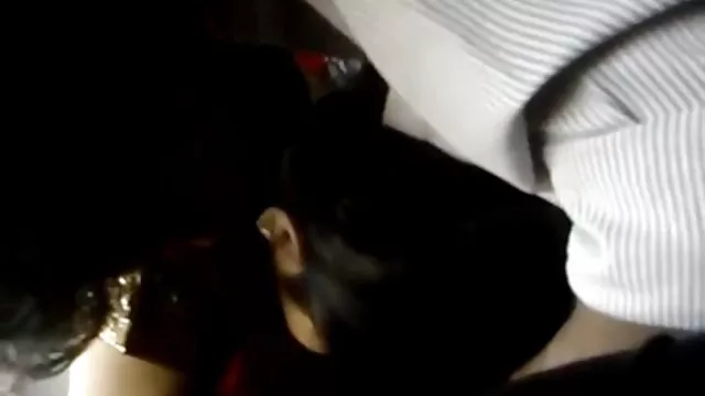 פורנו ללא רישום  הוא תפס סרטי סקס חינם ללא תשלום את הכלבה על החוף וקורע את החצר על הדשא.