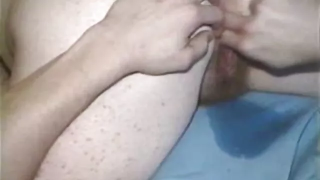 פורנו ללא רישום  לזלי זן לא יכולה לעמוד בפני מאהב צפייה ישירה בסרטי סקס עירום.
