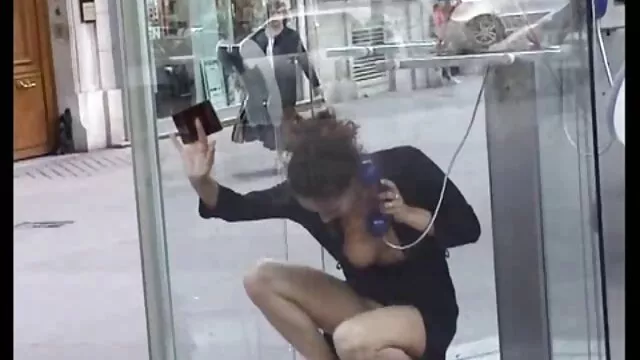 פורנו ללא רישום  זונה מתאהבת בסקס כוכבות פורנו חינם מזוין.