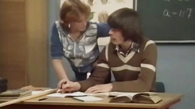 פורנו ללא רישום  אני לובש תלבושות ארוטיות מיד נרגש מזיין בלונדינית