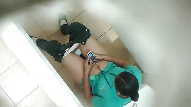 פורנו ללא רישום  נשים לסביות סקס זקנות חינם צעירות ויפות מצ ' כיה עם נשיקות מתוקות ונקבות ליטופים הן