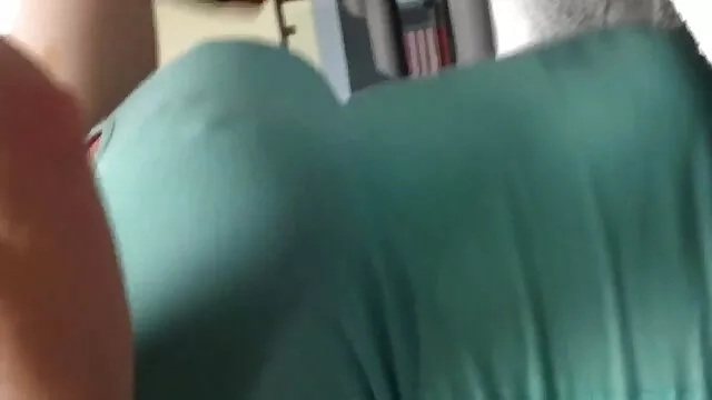 פורנו ללא רישום  הברונטית שמה באוזניים תירס סקס חינם אינדקס צהוב ולוקחת אורגזמה מזה