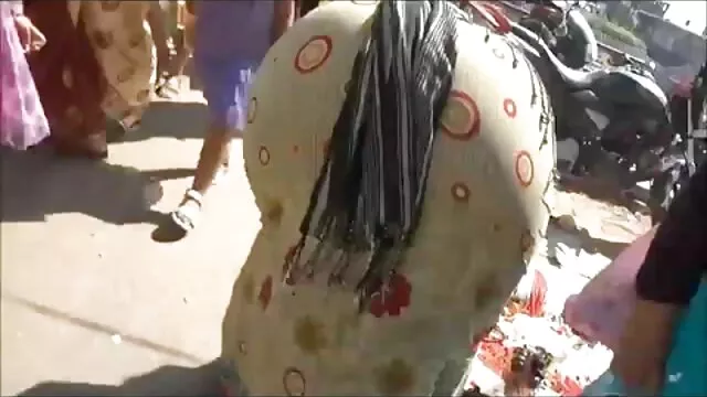 פורנו ללא רישום  כושי נותן מזדיינת עם השכן מציצה ונותן לבלונדינית בוגרת