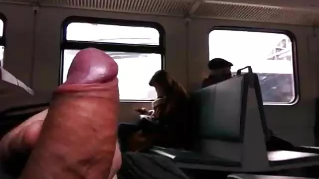פורנו ללא רישום  עירום במחוך ומגפיים שולט סקס זקנים חינם ילדה