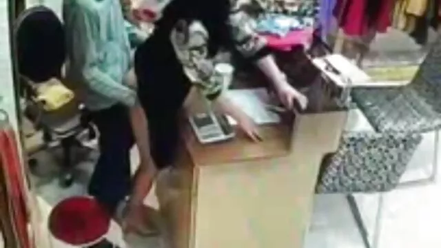 פורנו ללא רישום  לסבית strapon פורמלי דופק את הילדה סקס חינם נזירות פסיבית בתחת