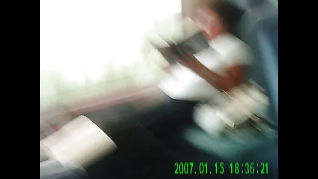 פורנו ללא רישום  ללקק בעדינות את מזדיינת עם הכלב שלה האזור הארוגני, עם הלשון שלך